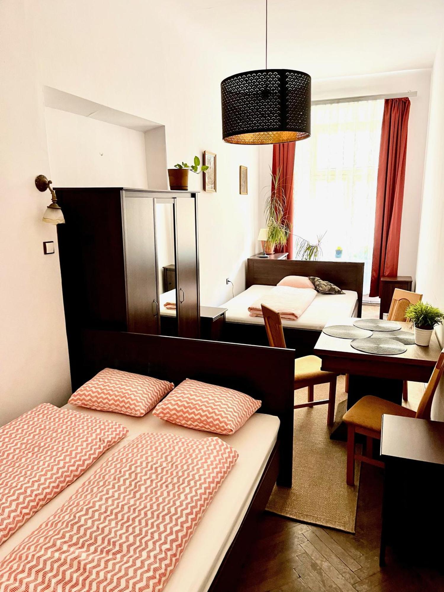 Pokoje Goscinne Wislna Krakow Exterior photo