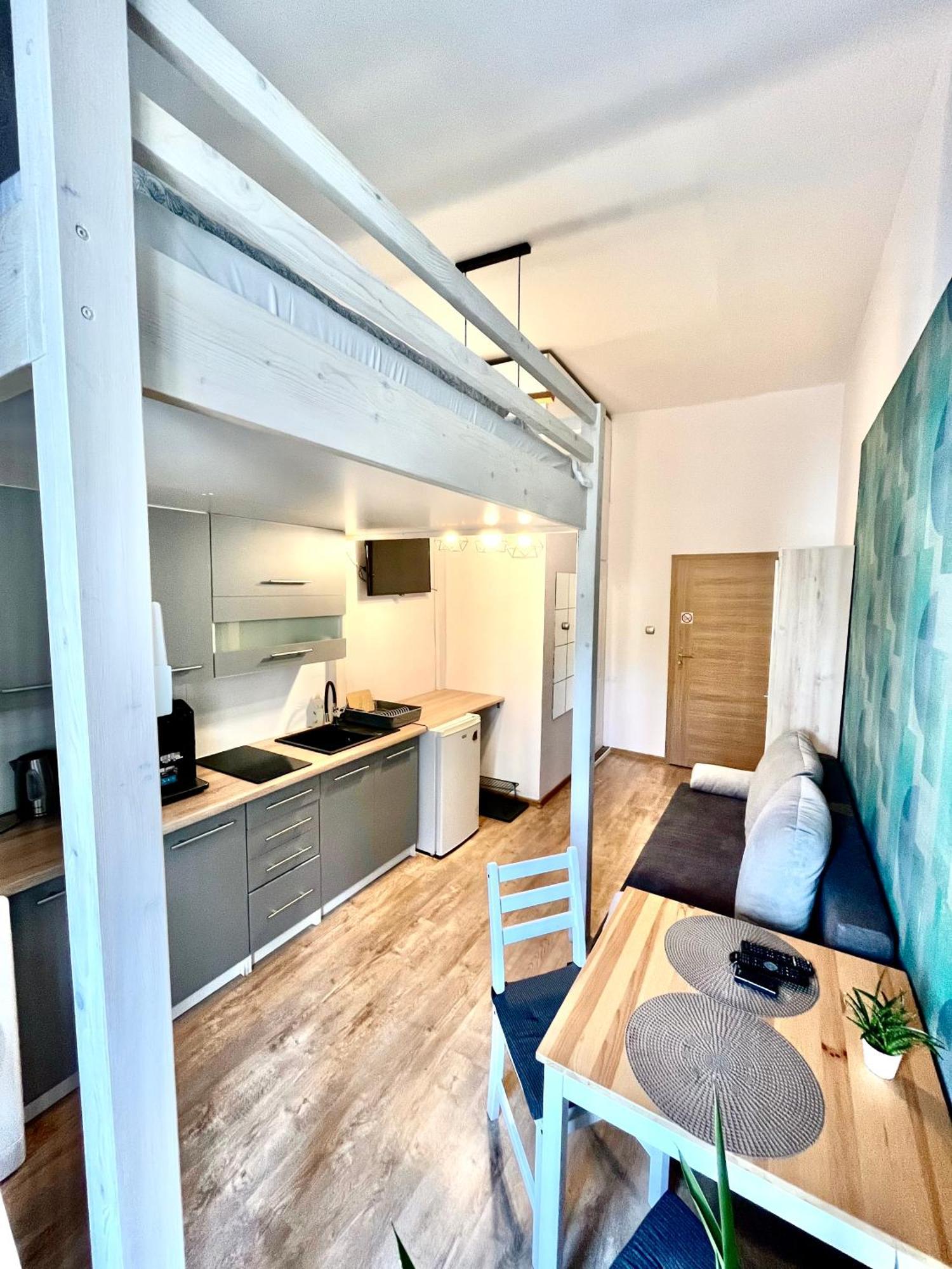 Pokoje Goscinne Wislna Krakow Exterior photo